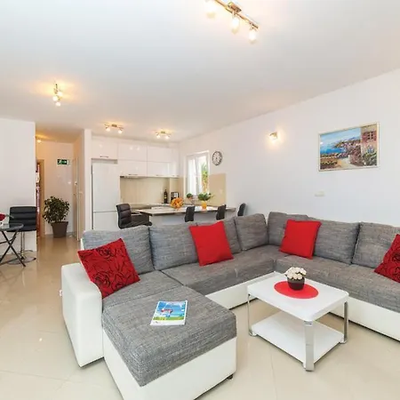 Apartman S Predivnim Pogledom Na More * Trogir